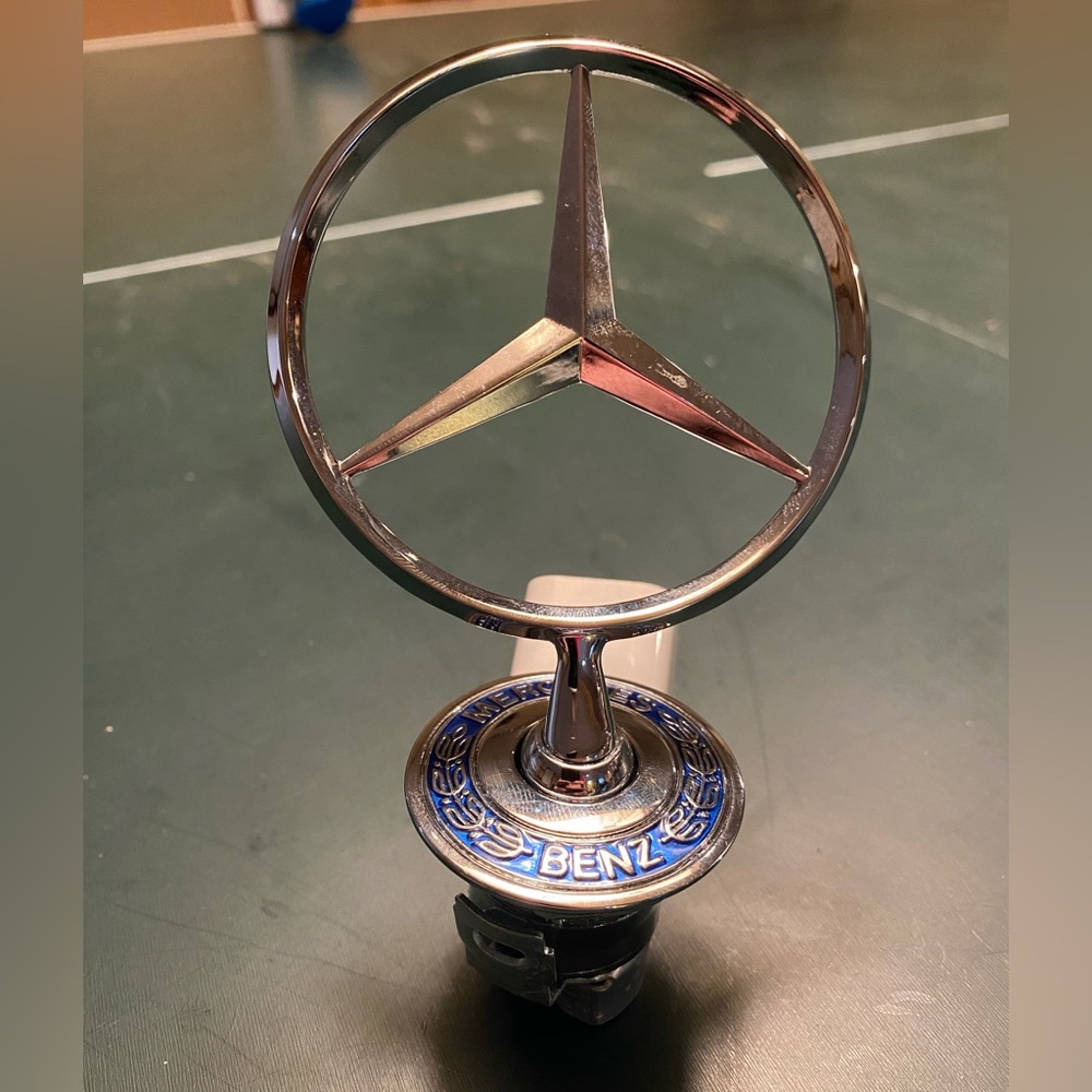 Mercedes Benz Hood Ornament